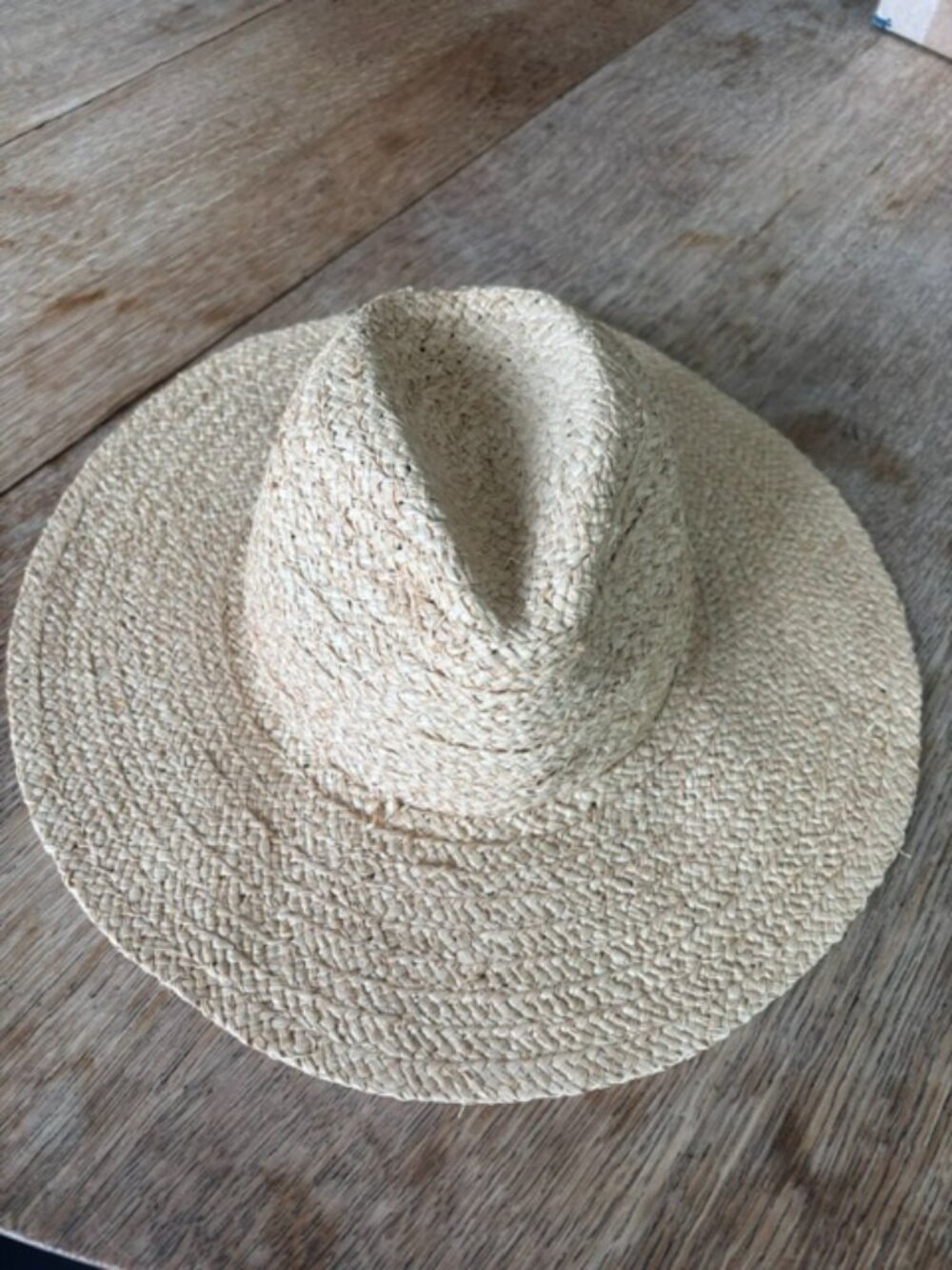 Aerie Beach Hat